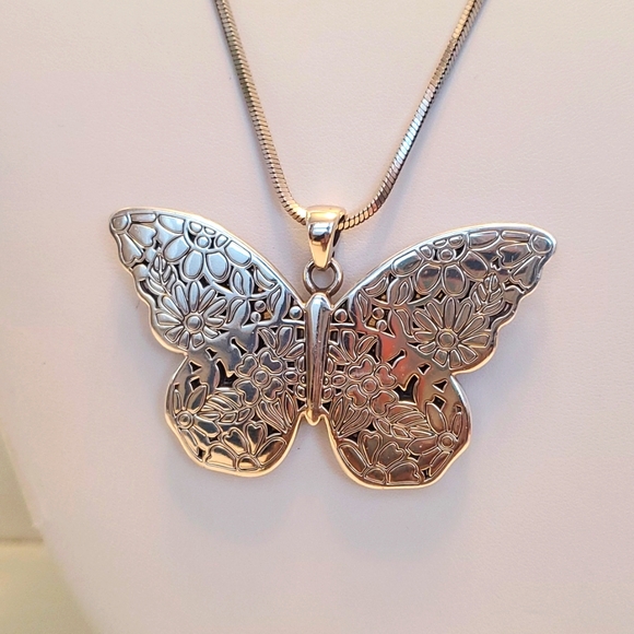 Brighton Kyoto In Bloom Sakura Butterfly Pendant Necklace/Earrings Set NWOT - Picture 6 of 9